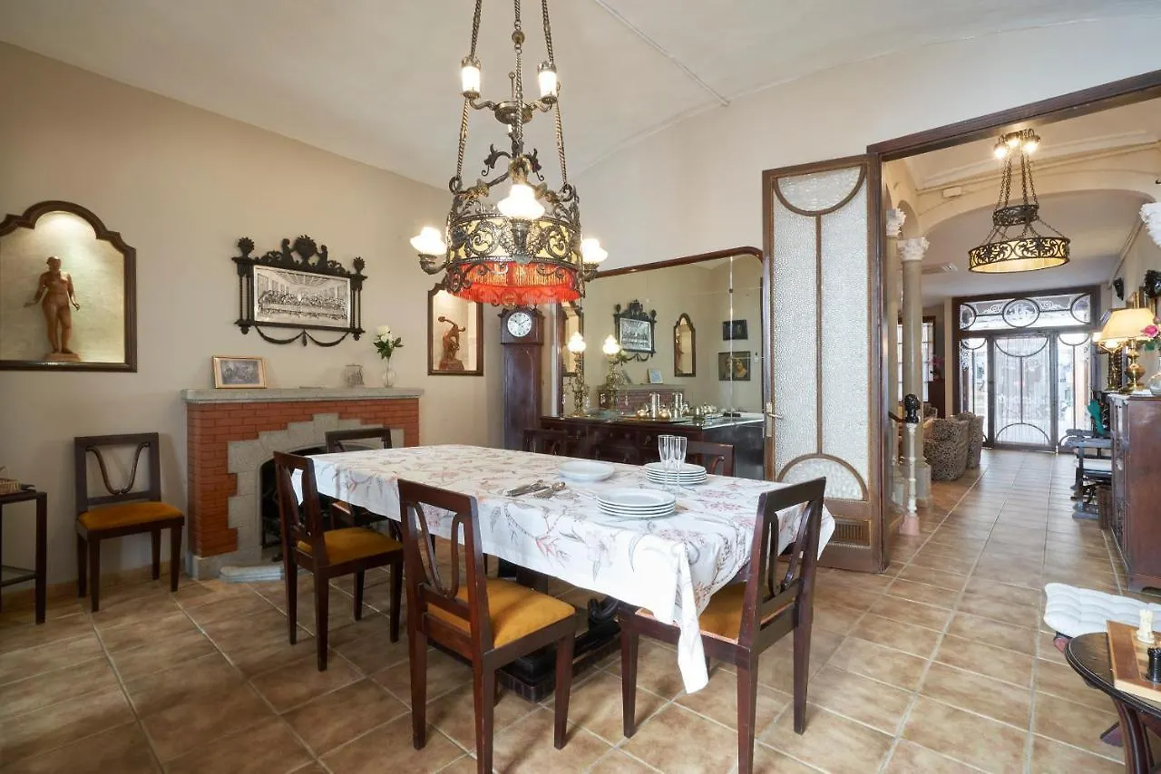Cal Padri1871 - 30Min To Barcelona, Groups & Families, Beach Stylish House Premiá de Mar Dom wakacyjny