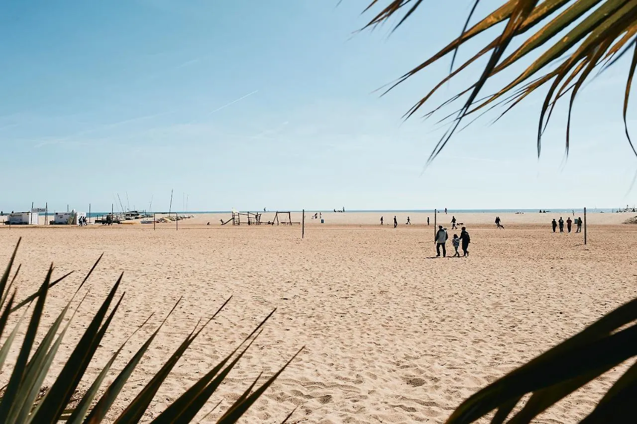 Cal Padri1871 - 30Min To Barcelona, Groups & Families, Beach Stylish House Premiá de Mar 0*,  Hiszpania